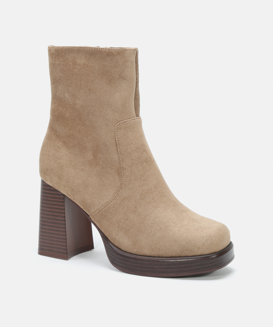 Botins salto bico quadrado image number null